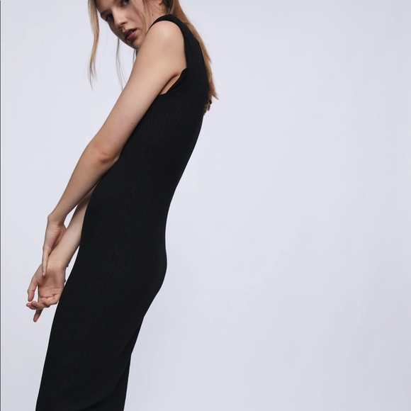 Zara Ribbed Shoulder Pad Dress - Picture 6 of 11